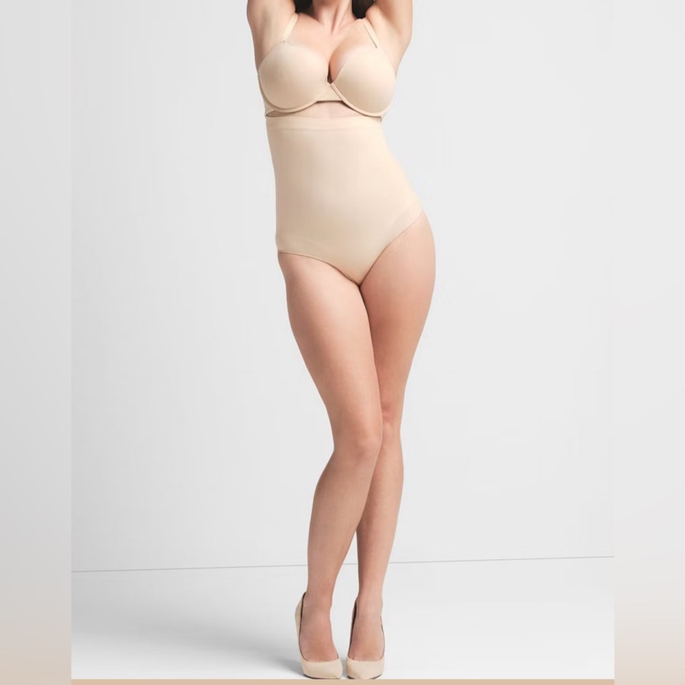 Skims Body Zoned High Waisted Brief. Size S in Sand. NWT